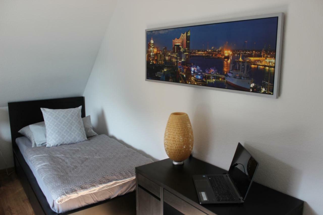 Ferienhaus An Der Grenze Zu Hamburg Zentrale Lage Neu Wulmstorf Zewnętrze zdjęcie